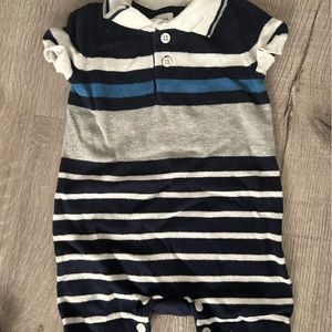 BabyGap 0 to 3 months romper